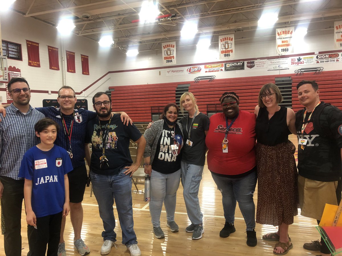 MsRoberts2018's tweet photo. I will NEVER forget today because of these people their amazing effort, time and dedication to this event! This is what it means to love what you do!!! Seneca Cultural Extravaganza 2022! #senecacelebrates #Seneca_High @Seneca_High @kateteachesl @faridhalahel https://t.co/y7HqoShG8V