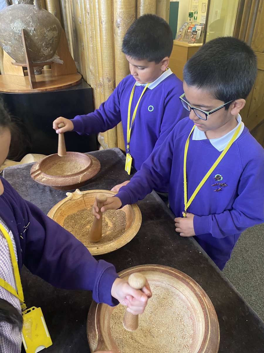 olive__preston's tweet photo. Year 5 had an amazing day at Grosvenor Museum in Chester.  #Romans #History #StickyKnowledge #RememberMore #LearnMore #MakingLearningComeAlive #Ambition #WeAreSTAR https://t.co/l7qQUohogd