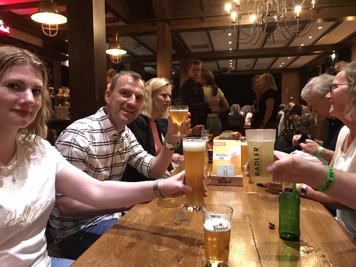 Mooie, inspirerende werkdag in #Twente vandaag; op ambtsbezoek met de CdK in <a href="/StadOldenzaal/">Gemeente Oldenzaal</a> bij <a href="/PGWelman/">Patrick Welman</a> <a href="/RobChristenhusz/">Rob Christenhusz</a> <a href="/ziekenhuisMST/">Medisch Spectrum Twente</a> + daarna met collega’s v <a href="/ProvOverijssel/">Provincie Overijssel</a> op werkbezoek bij <a href="/RoyalGrolsch/">Koninklijke Grolsch</a> #Enschede met kundige rondleiding en uiteraard produktconfrontatie 🍻