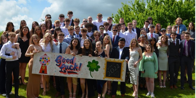 Abb6th's tweet photo. ....and then they left #Classof2022 #GoodLuck https://t.co/CMH5SvYMma