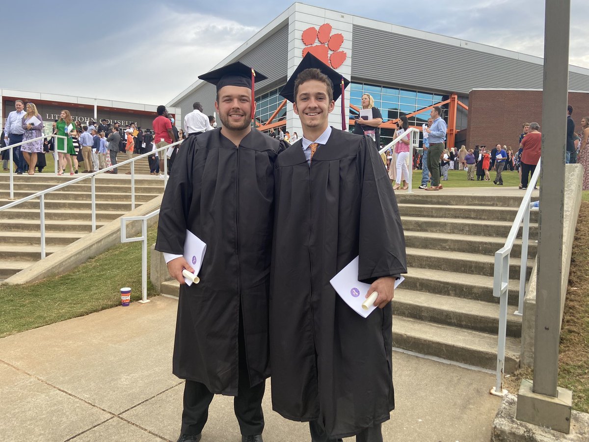 TechnicalTerry3's tweet photo. Done with undergrad. Now to finish the masters. Stoked to be back at the desk this summer https://t.co/JeRF5PIKKX