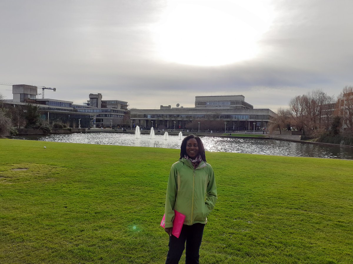 Fulbright_Eire's tweet photo. UPCOMING WEBINAR 🇺🇸✈️🇮🇪 
The @FulbrightPrgrm will present on Opportunities in #Ireland for #Fulbright US Scholar Applicants, May 26 2PM EDT. Join us for an interactive session to find out how you can teach &amp; conduct research in Ireland! REGISTER👇 https://t.co/DDkdAHnnFE https://t.co/TtiZJprky2