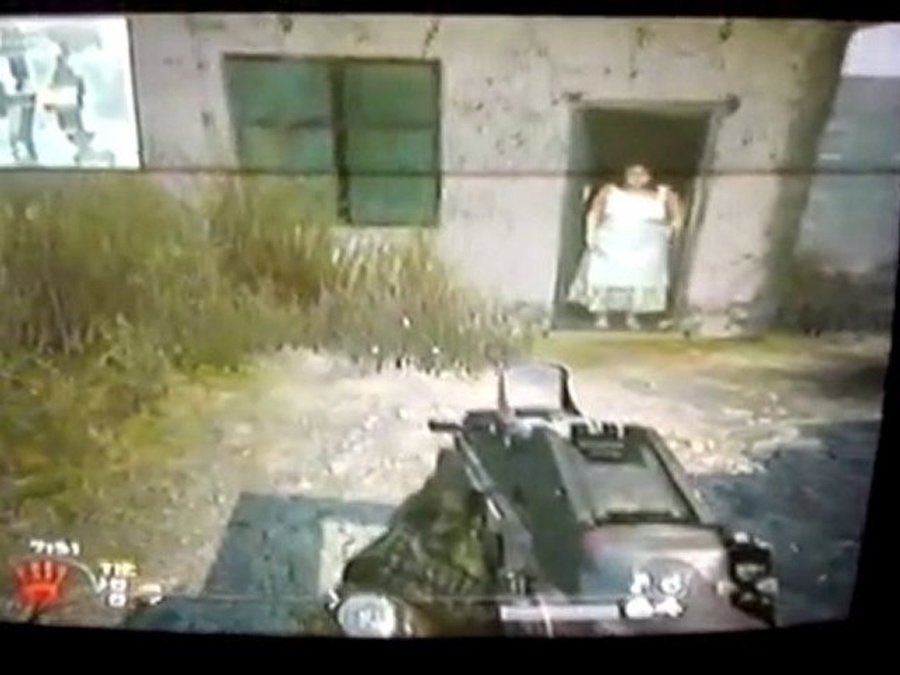 G__emz's tweet photo. If they don’t add this to #ModernWarfare2 as an Easter egg I’ll be pissed👊 https://t.co/zwpAqahQfD