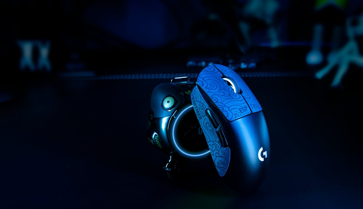 EspTiger_Global's tweet image. GRIP THE DRIP 🔥🔥🔥

Esports Tiger Anti-Slip Mouse Grip #Tigerskin😎

🐯🐯🐯🐯🐯🐯🐯🐯🐯🐯🐯🐯🐯🐯
#ESPTiger #comingsoon #ad #grip #drip #antislip #gripthedrip #logitechg #ESPT #esportstiger