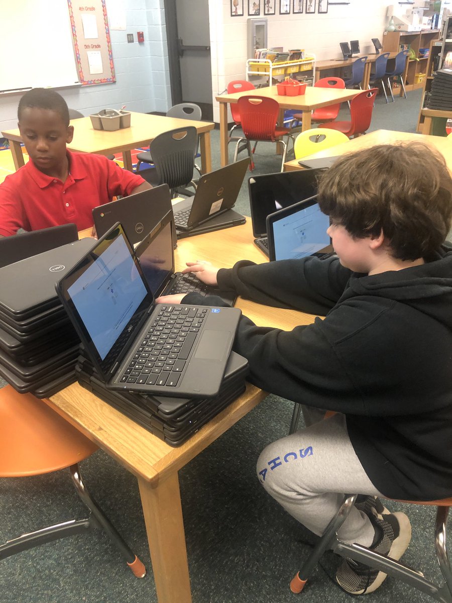 HeunLibrary's tweet image. Love seeing my student tech team in their element helping collect Chromebooks at the end of the year. They had a great assembly line going and I am so grateful for their quick skills. @Schaffner063 #Zone1derful