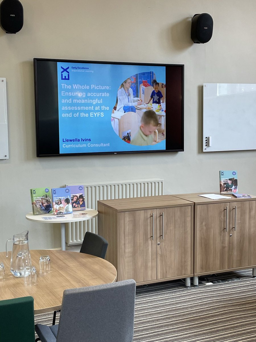 LlewellaIvins's tweet photo. A great day today exploring accurate and meaningful assessment at the end of the EYFS. It was so lovely to be back at our @EarlyExcellence National Centre in Huddersfield! ๐ #eyfs #eytalking #eyfsprofile #eyfsp #assessment #earlyyears https://t.co/kYAiRtU1PA