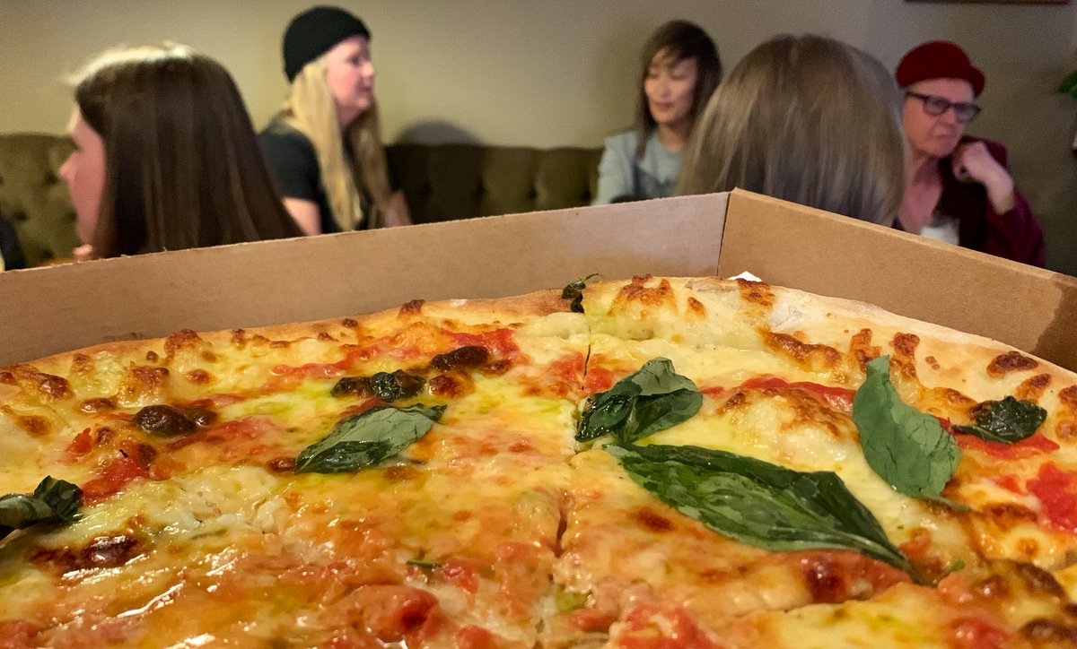 FCSlattery's tweet photo. Another stellar night for @craftybeergirls Manchester Chapter.

Lots of new faces, the world’s biggest pizza, a solo “cheers” &amp; many-a-beer.

Huge thanks &amp; love to @portstreetbeer &amp; @beatnikz_NQ 💕 https://t.co/FDohZYYMIk