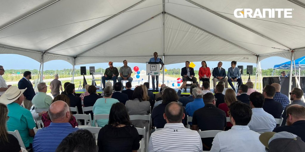 Granite's tweet photo. Our team celebrated the grand opening of the #SH99 Grand Parkway project w/ @TxDOT @ferrovial & @webberllc. Congratulations to the team for achieving this milestone & providing additional mobility choices for drivers. 👏🏽 #TeamGranite https://t.co/sFjcOUmGvO