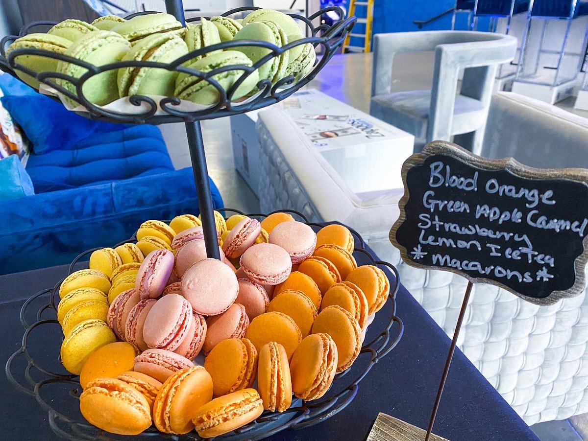 ZapposCulture's tweet image. For todays happy hour @eurest.z.lasvegas, experience team, &amp;amp; #zaapi circle have a delicious menu for our zapponians! 

Thank you for WOWing!
✨
✨
✨
✨
#zappos #zapposculture #companyculture #goodeats #happyhour