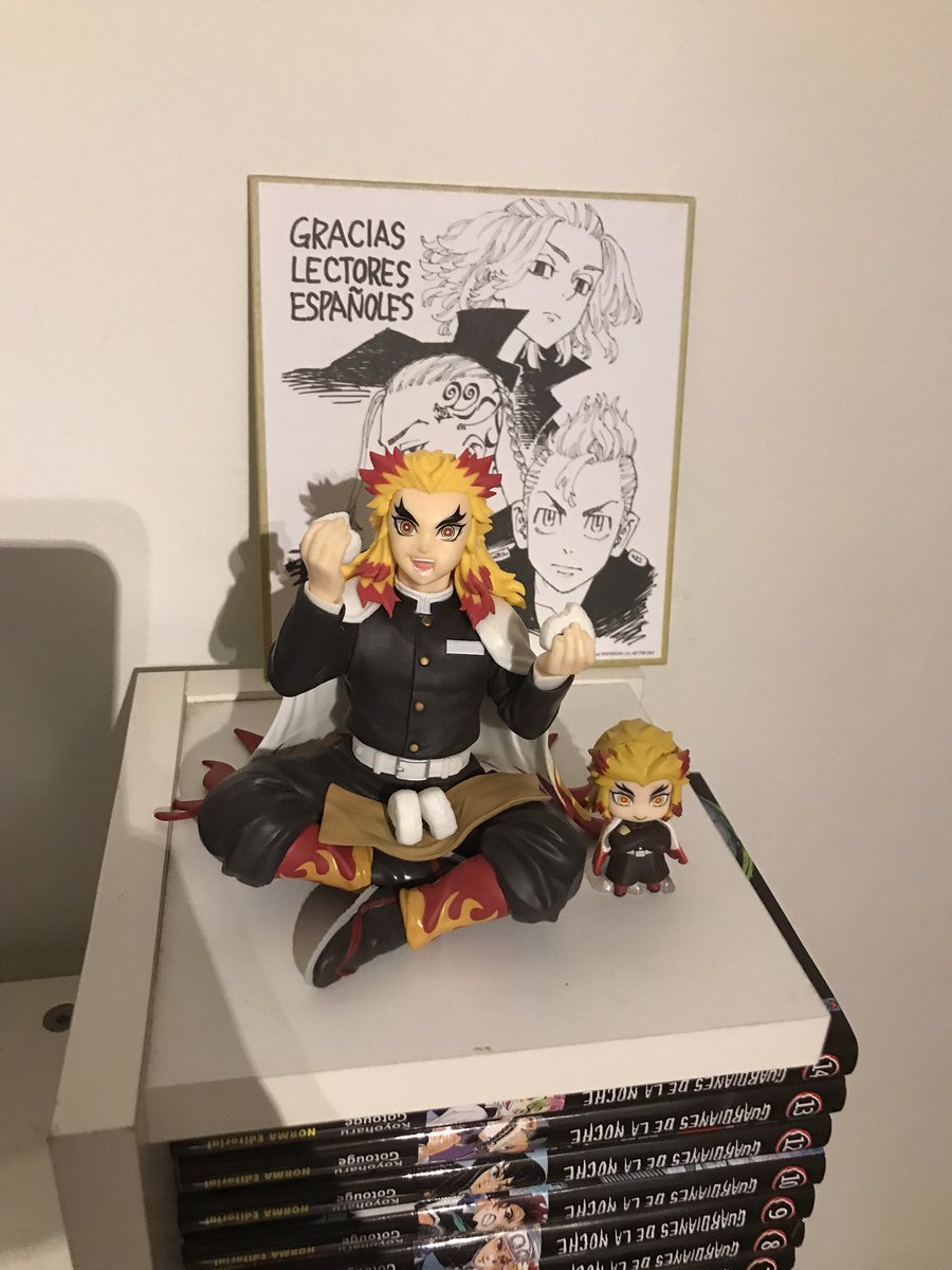 crossingcarol's tweet photo. estoy muy agobiada con el tfg y el trabajo y apenas tengo tiempo para jugar😭 hoy me compré esta figura q quería hace tiempo para darme un poco d ánimos 🥺 le quiero mucho🥺🥺🍙🍙 https://t.co/Bgd0zmnsVg