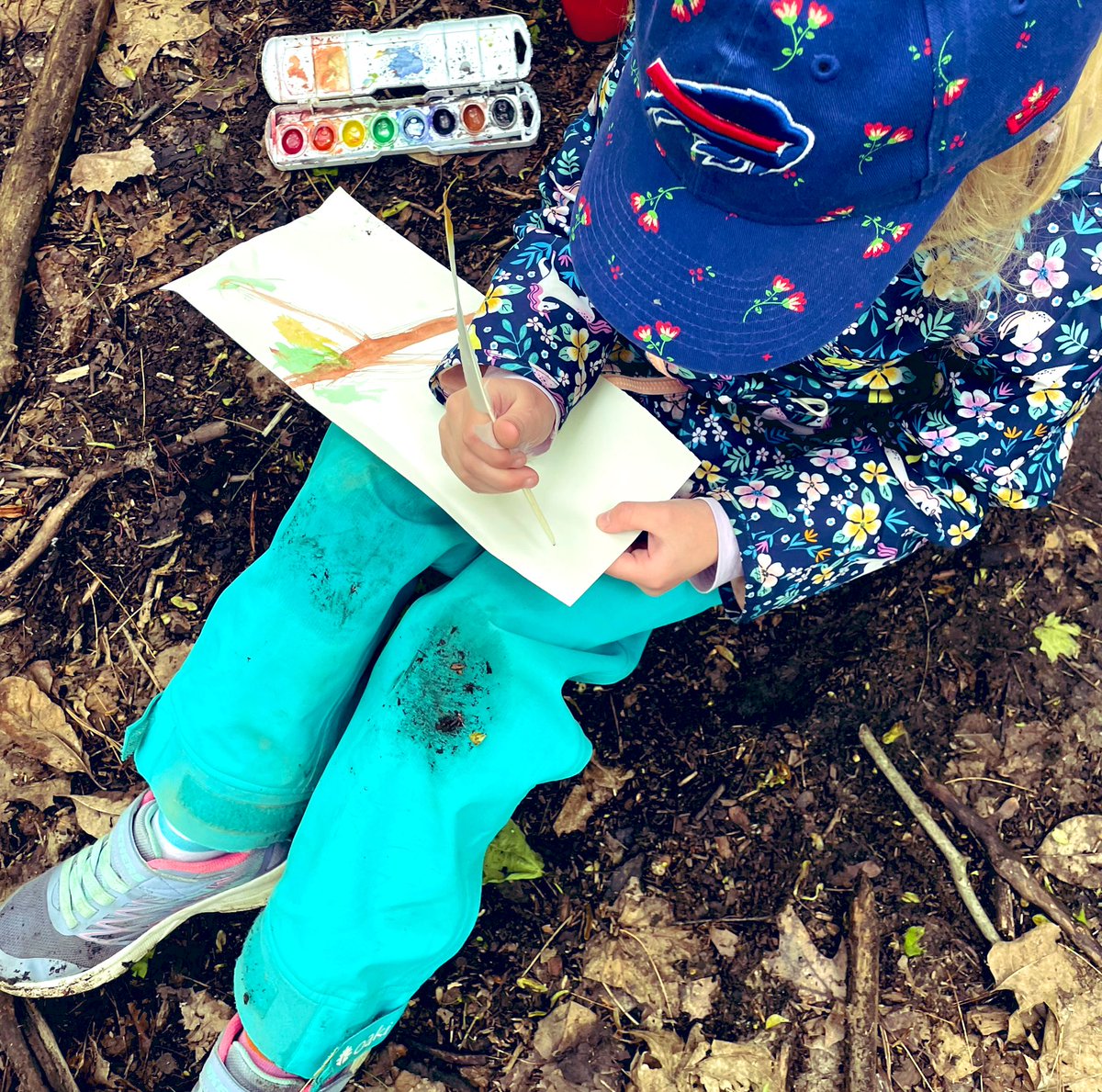 How did you explore today? #feathers #watercolors #forestworkshop #firstgrademagic #ECO #mrpsvt <a href="/BirdDiva/">Bridget Butler, Slow Birding</a> <a href="/PoorAmy/">Amy Poor</a> @Stefanowicz135 <a href="/MrsJBurgin/">Jennifer Burgin NBCT</a> <a href="/Explorer1mprint/">Explorer Imprint</a>