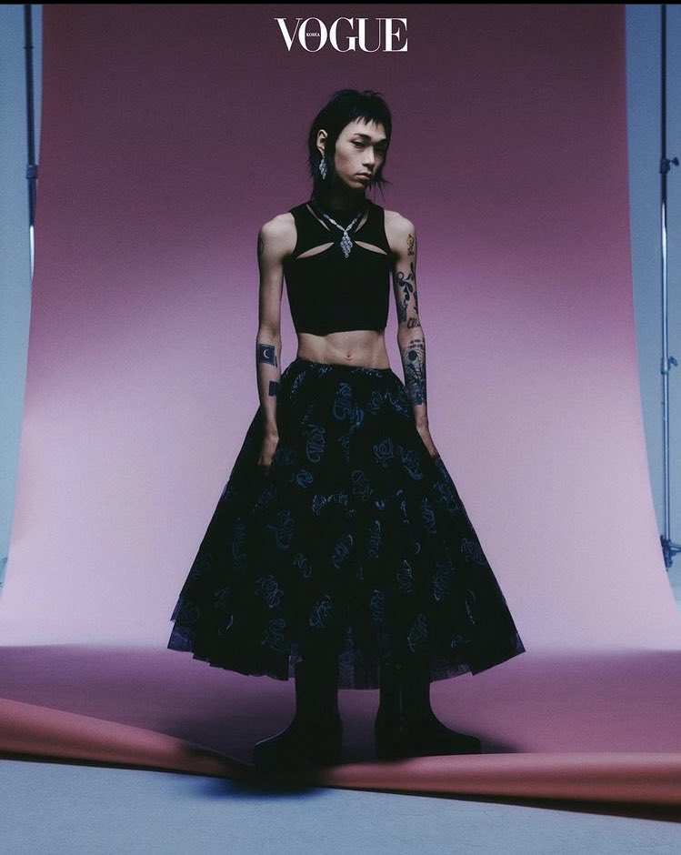 GUNSH0KU's tweet image. VOGUE KOREA MAY 2022 ISSUE