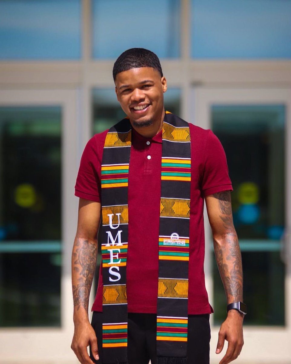 yothatstazz__'s tweet photo. Degreed the kid https://t.co/QsVs6zrtA8