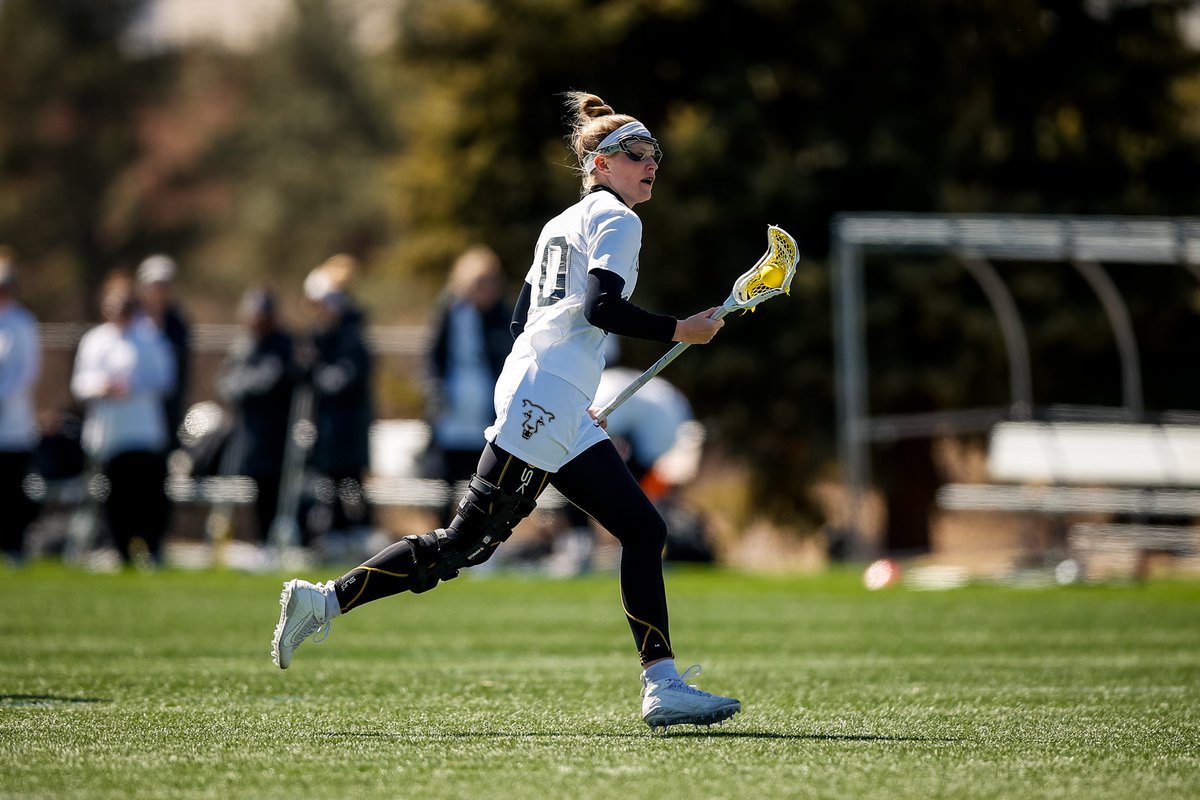 GoMountainLions's tweet photo. Congrats to @UCCSLacrosse attacker Hannah Mill on her @USALacrosseMag All-America Honorable Mention selection!

https://t.co/cv9NZl1Ltl

#ClawsOut #GoMountainLions https://t.co/hvRMix6OMA