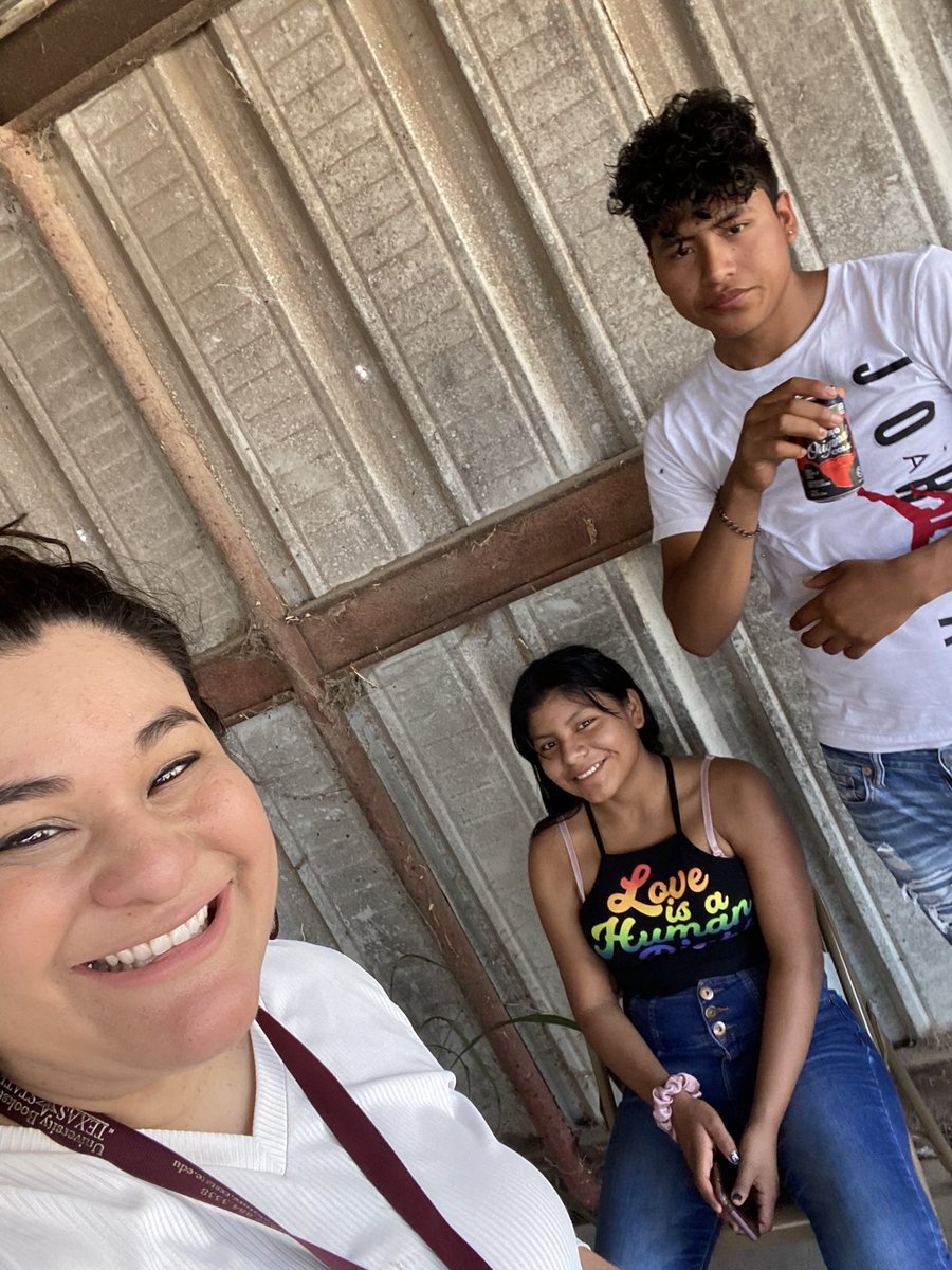 MonicaD07914771's tweet image. We had our migrant parent meeting at the dairy farm today! I am very grateful for the dairy, community partners, and sponsors who made this possible! #migranteducationprogram