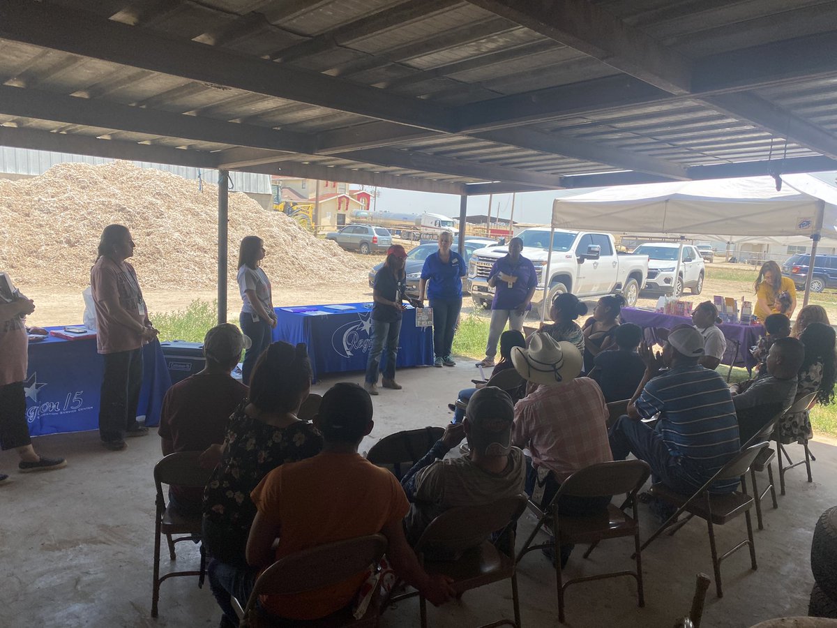 MonicaD07914771's tweet image. We had our migrant parent meeting at the dairy farm today! I am very grateful for the dairy, community partners, and sponsors who made this possible! #migranteducationprogram