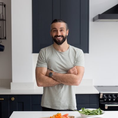 EsherChiro's tweet photo. #NewProfilePic https://t.co/7xeYDIzSRv