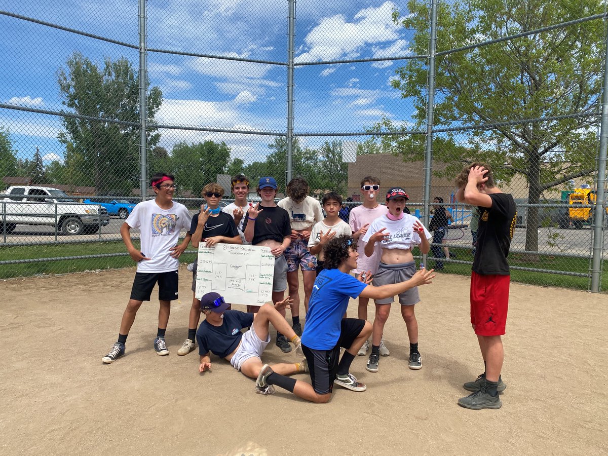 8th Graders celebrated a successful year today!  Perfect weather for an outdoor picnic and play-day.  #BruinProud #PSDProud
