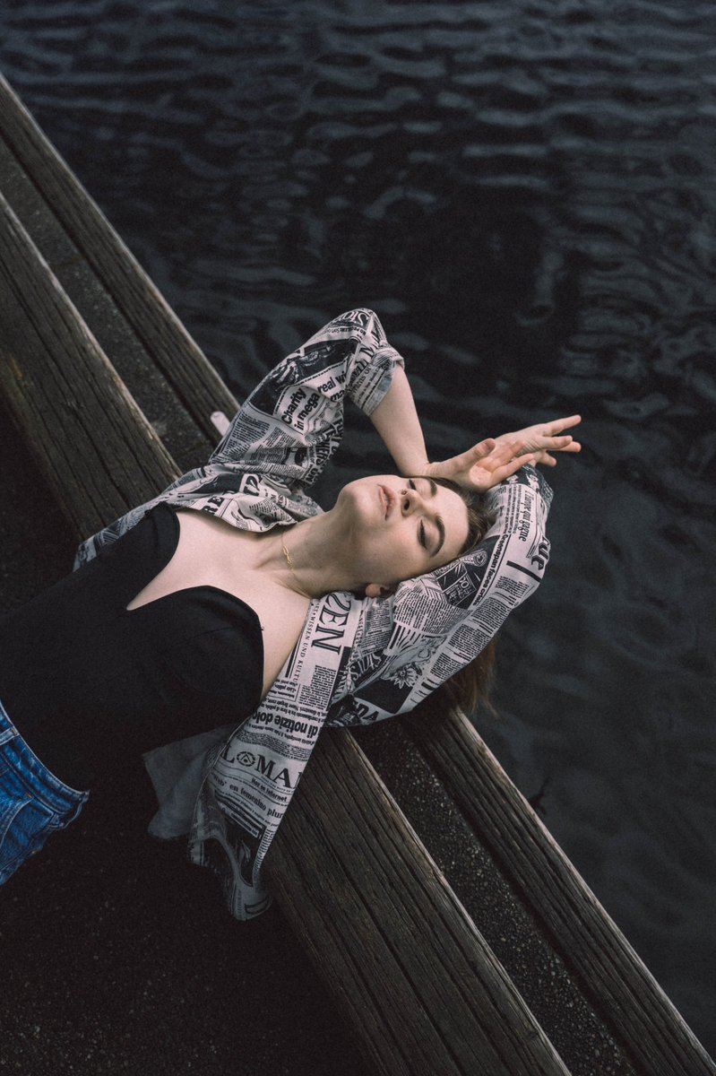 DaquanTerrence's tweet photo. It was time to make a twitter for my photography. 

My first post had to be some favorite photos I’ve taken since moving to Seattle.
#portraitphotography #sigmaphoto #SonyAlpha #35mm https://t.co/dxmFxOzi8w