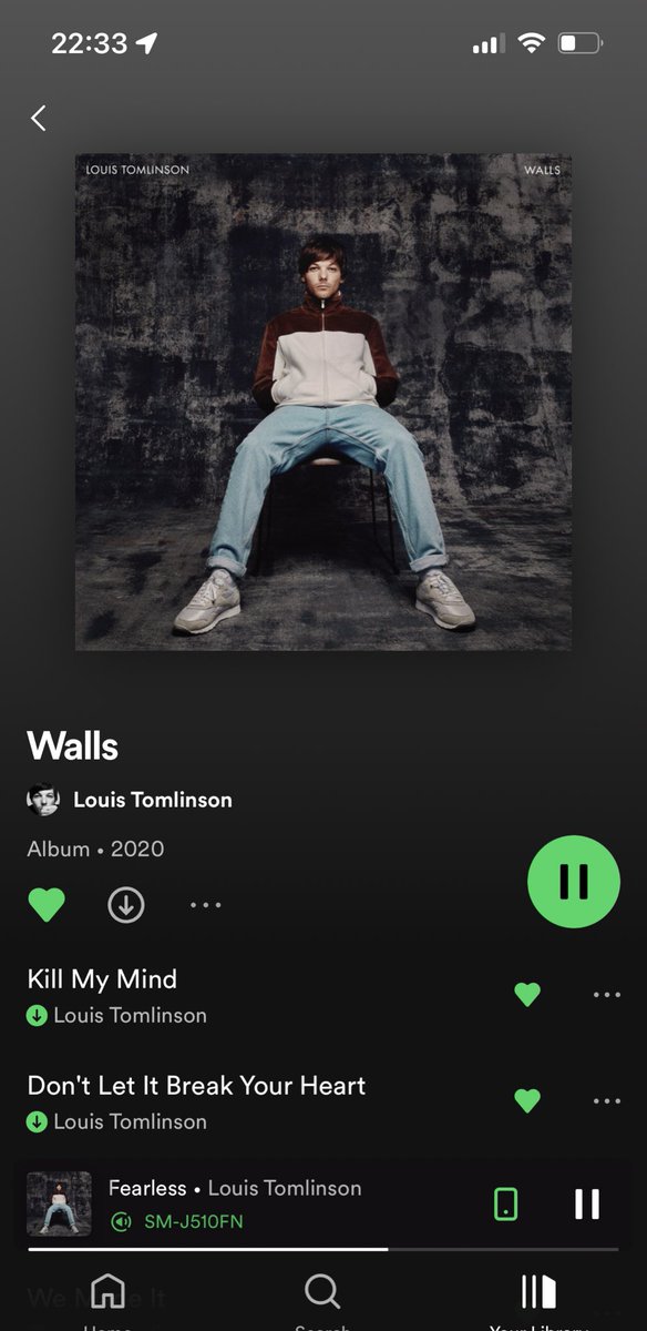 alwayslouisw's tweet photo. Keep supporting Louis Tomlinson and his amazing music! Enjoy his incredible world tour and give some streams to his awesome album Walls!
#LouisTo2B https://t.co/zIhgeJ76Mu