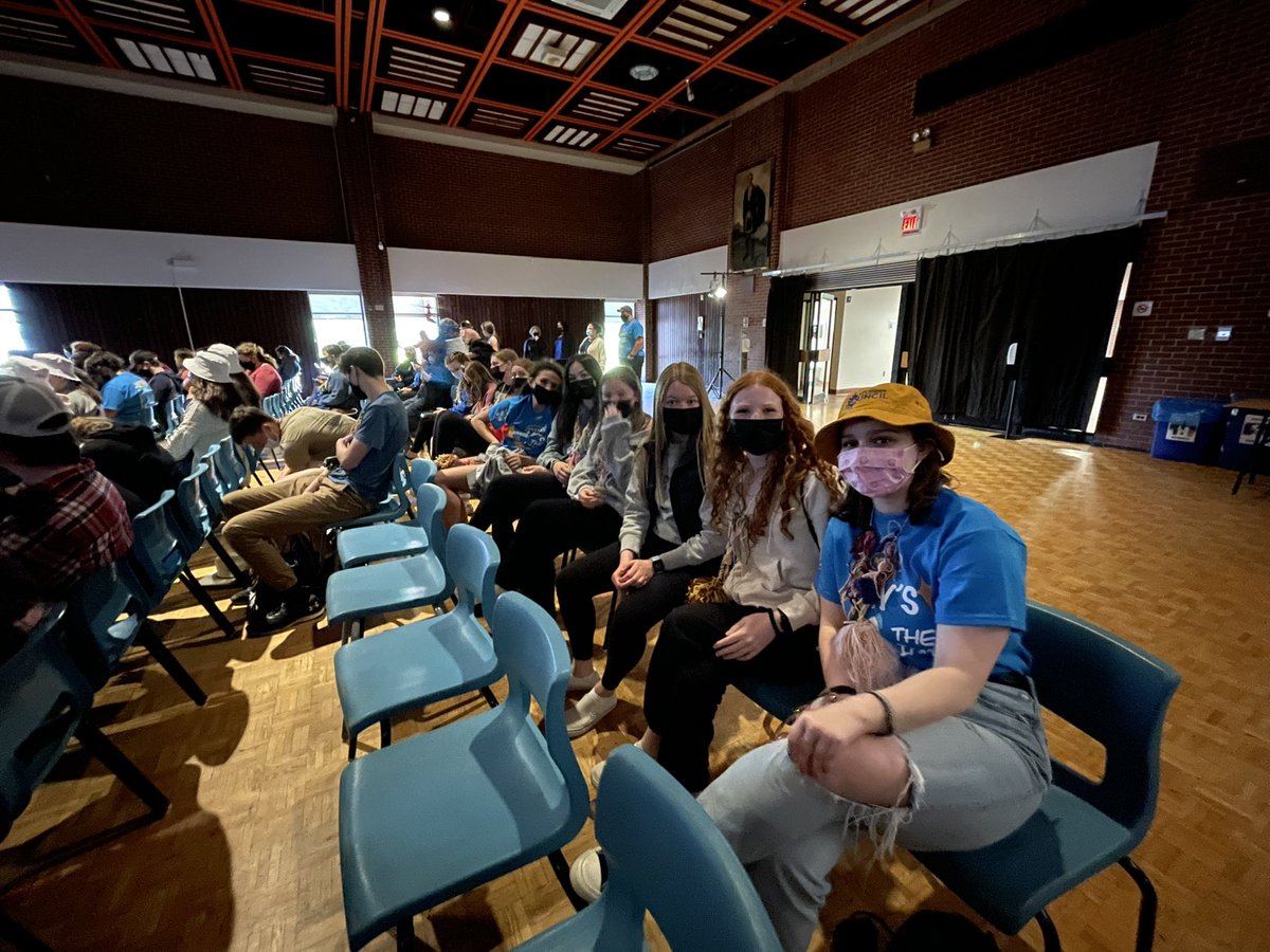 MsWatsonESDH's tweet photo. ESDH is pumped to be at NSSSA leadership conference! #SkysTheLimit #NSSSA2022 https://t.co/jslf6MFKYP