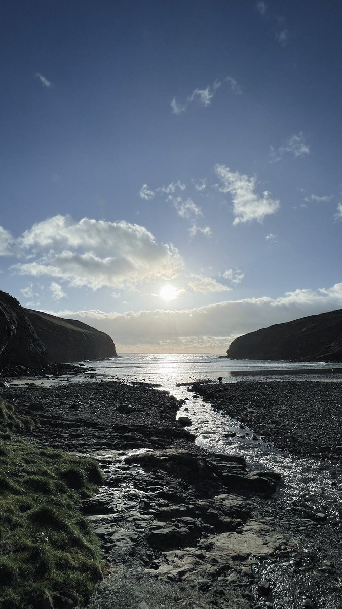vpettitphoto's tweet image. • N O L T O N • H A V E N •
📍 Pembrokeshire, Wales
🗓 February 2022

#projectexplore #wales #sea #coast #visitwales