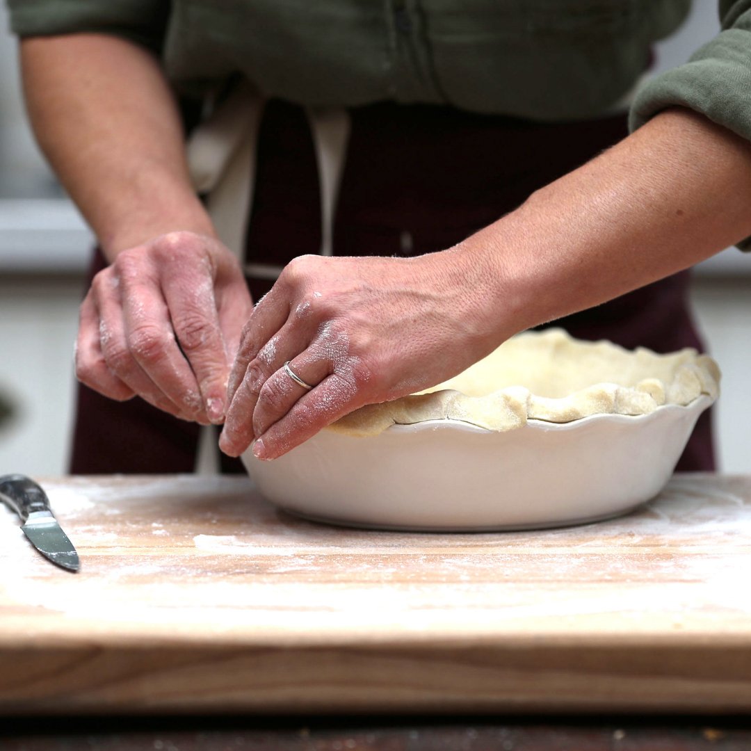 Magnolia Network on Twitter "Pie weights, sugar, or dry beans—there are so many methods to keep