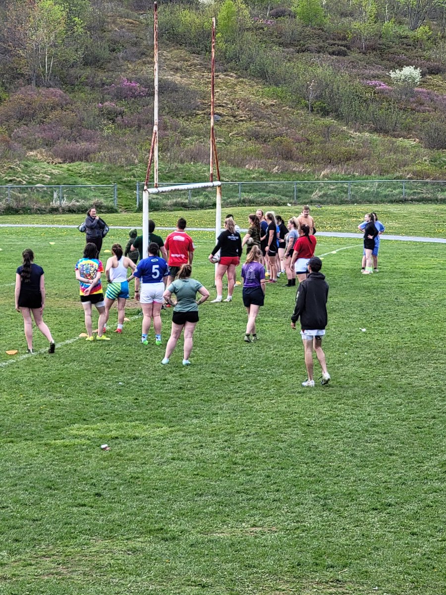 Helped out the high school girls and then a little team run with Coach Amy and Mav