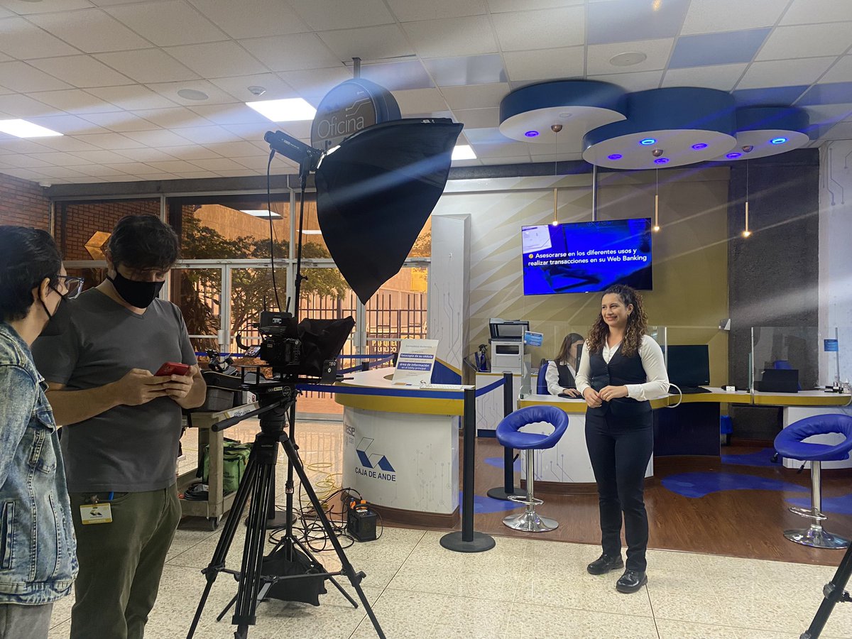 Cuando mezclas tus dos pasiones! El periodismo y la produccion!!! 🥰