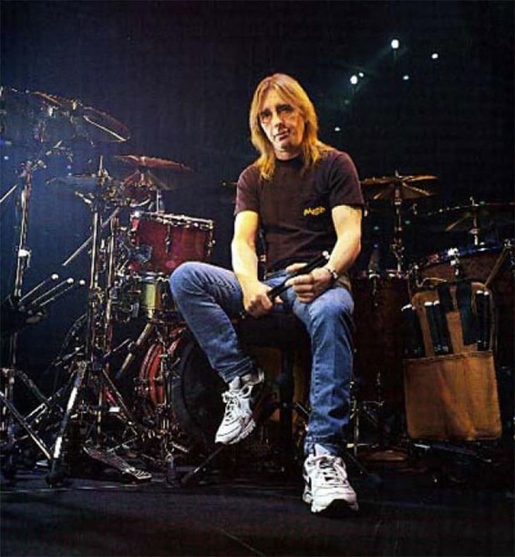 Happy Birthday Phil Rudd.

AC/DC    