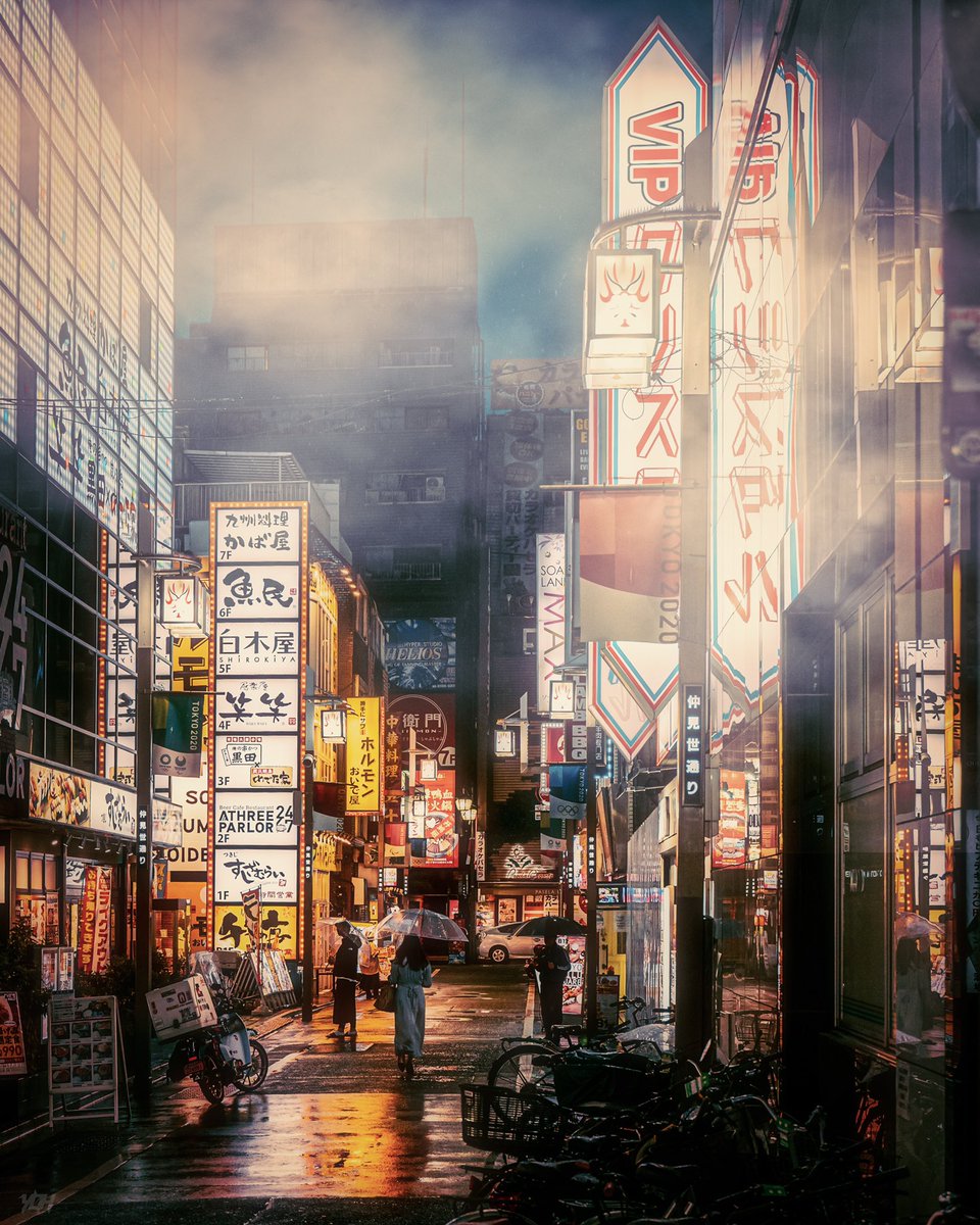 YOH_ZERO's tweet photo. Shinjuku Foggy Night. https://t.co/R2Z7LBIxfa