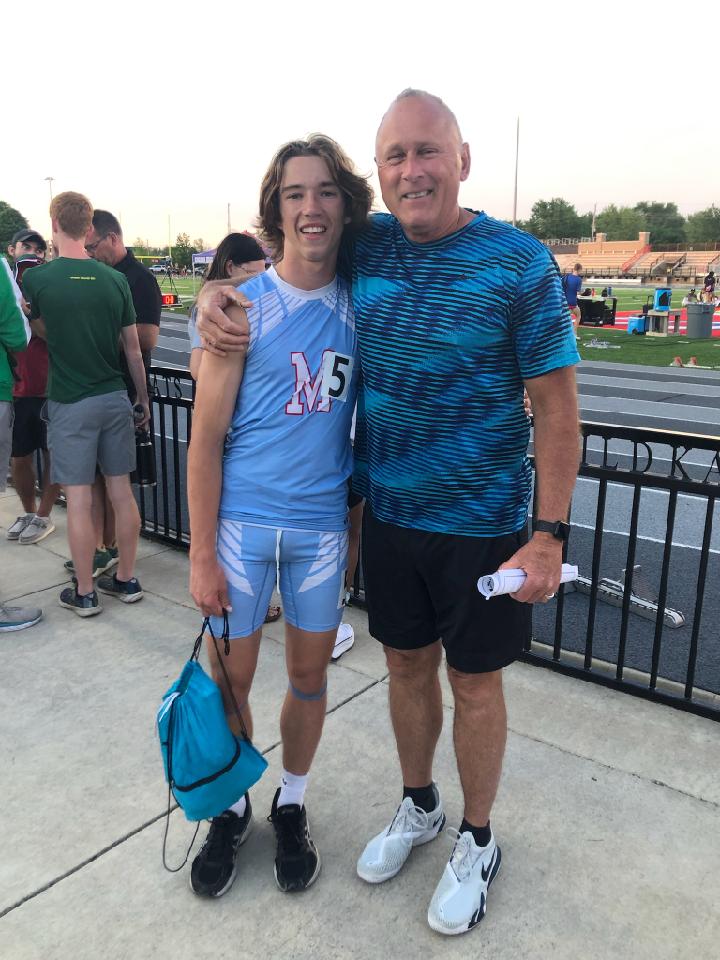 Coach Kelly tweet media