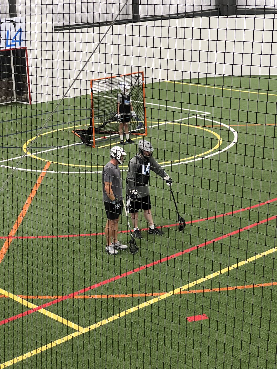 DrJtrauma's tweet photo. Parents game tonight for @L4Lacrosse The old man in the L4 jersey is me. Just wanna point out. I have no skin on my knee. I scored. Aaannd … I am pretty sure I pulled a muscle celebrating. The boys loved it. #rentispaid https://t.co/vp8HatyDSh