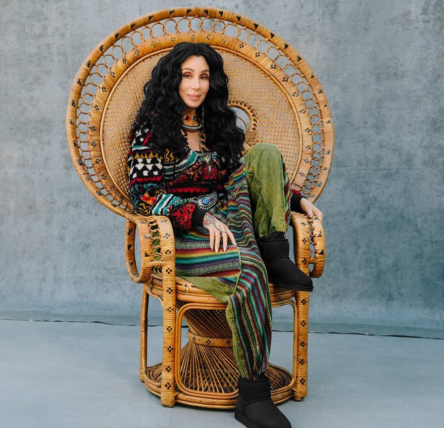 Happy 76 birthday to the amazing singer Cher! 