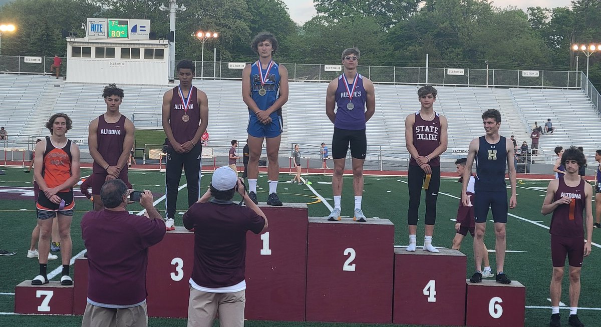 District champion! Heading to states! 

Congrats to my teammates also going to states! 
#WildcatPride