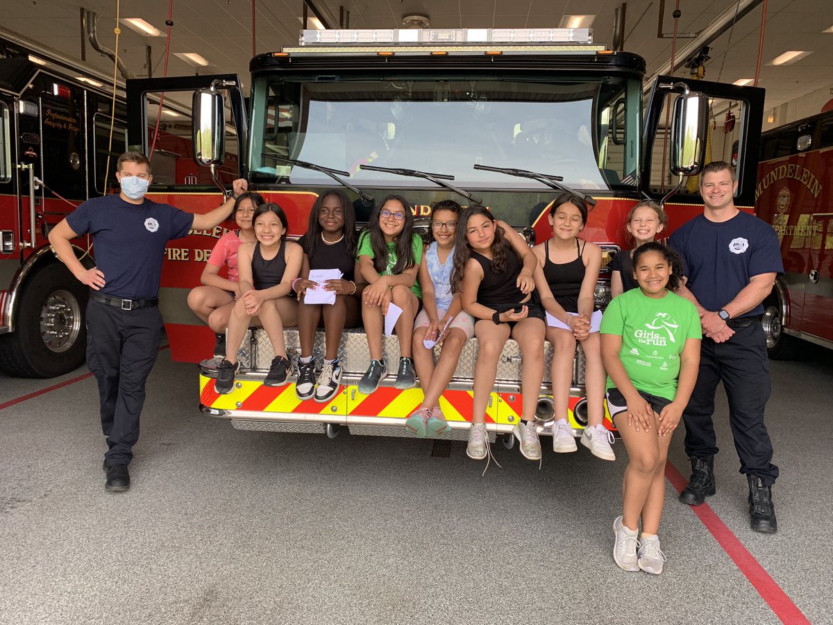 tsheedyPC's tweet photo. GOTR Community Impact Project.  So proud of these girls!  Making an impact. Recognizing the importance of community service! #GOTR @mg75wolves #communityservice https://t.co/jKlwkrzFJh