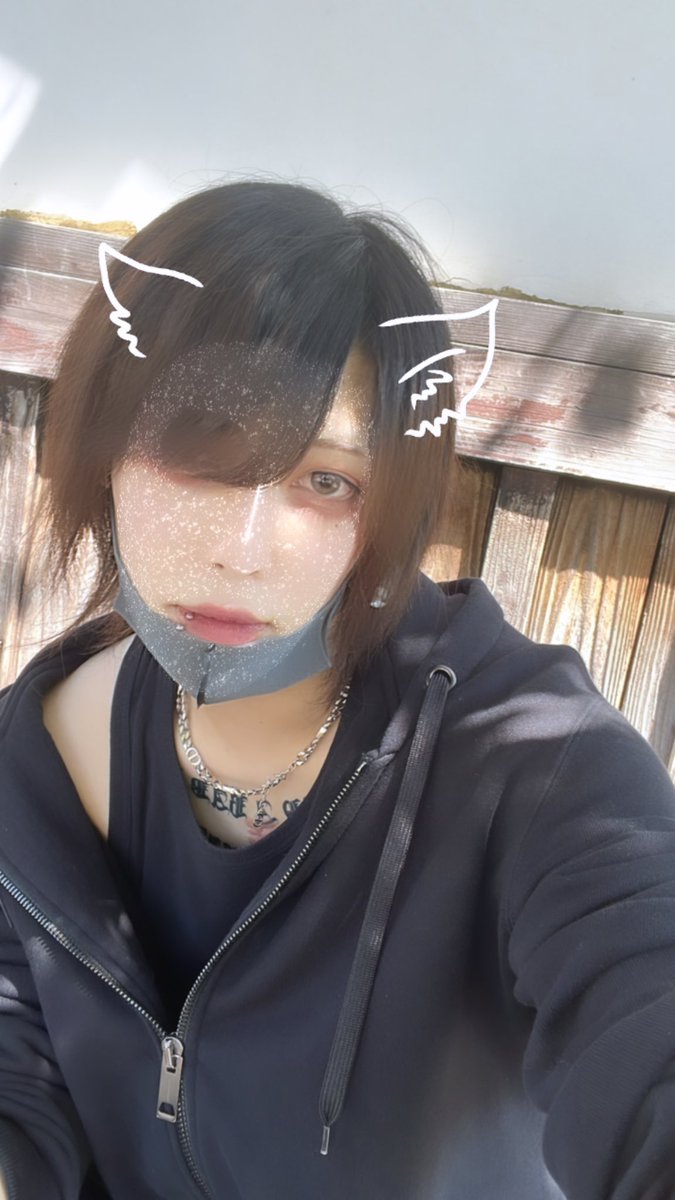 spl_zzem's tweet photo. 仲良くしよ https://t.co/v7z7ruAjQL
