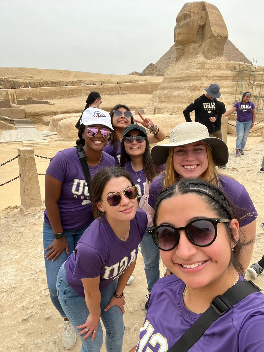 MrsRitaRuiz's tweet photo. Proud mamá!! Spreading love by vanishing barriers and sharing her passion for the only sport that matters, soccer #Egypt ⚽️ ⁦⁦@IrvMacGSoccer⁩ ⁦@MacBoySoccer_13⁩ https://t.co/fHnIhfL2Yv