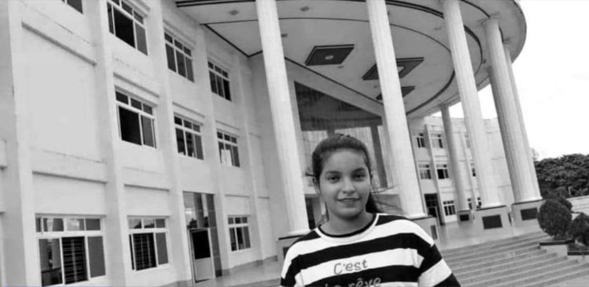 akmoe2's tweet photo. Ma Honey Oo @ Sofia, a 19 years old Physic student was shot at the head twice to dead while she was at the shop by Military at Tarkayta. Other 2 were injured too. She is a Muslim and religious minorities in Myanmar bear the  cost twice. https://t.co/nhbQeIUm9X