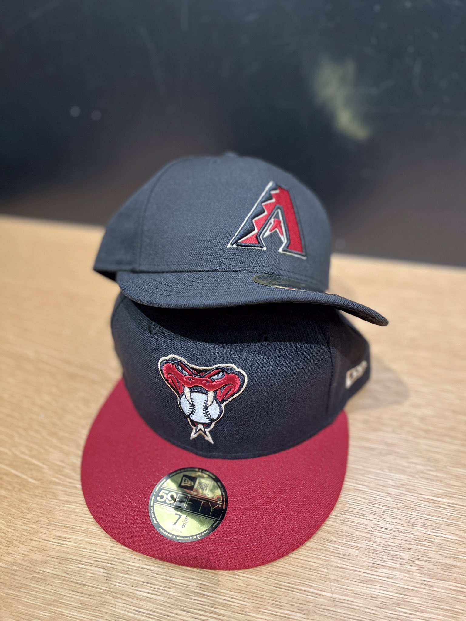 海外別注ガラガラ蛇　New Era Diamondbacks 7 3/8 アリゾナ・ダイヤモンドバックス リアルツリー＆蛇ロゴ スナップバック