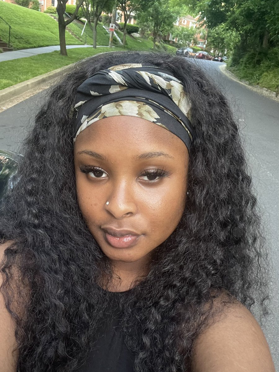 ALLFORAMI's tweet photo. Guinean beauty 🇬🇳 https://t.co/kWWyswtBCK
