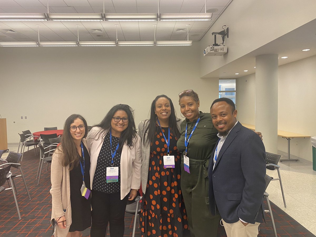 Calia Torres (Morais) (@drcaliatorres) on Twitter photo Beyond proud to be part of ACTION-PR! So great to finally meet you in person after 2 long years of virtual meetings. <a href="/US_ASP/">US Association for the Study of Pain</a> #USASP2022 @JanelleLetzen <a href="/AnnaMHood1/">Anna M Hood PhD</a> <a href="/emerriwether/">Ericka N Merriwether, PT, DPT, PhD</a> <a href="/Edaroke/">Edwin Aroke PhD, CRNA, FADLN, FAANA, FAAN</a> Beyond proud to be part of ACTION-PR! So great to finally meet you in person after 2 long years of virtual meetings. <a href="/US_ASP/">US Association for the Study of Pain</a> #USASP2022 @JanelleLetzen <a href="/AnnaMHood1/">Anna M Hood PhD</a> <a href="/emerriwether/">Ericka N Merriwether, PT, DPT, PhD</a> <a href="/Edaroke/">Edwin Aroke PhD, CRNA, FADLN, FAANA, FAAN</a>