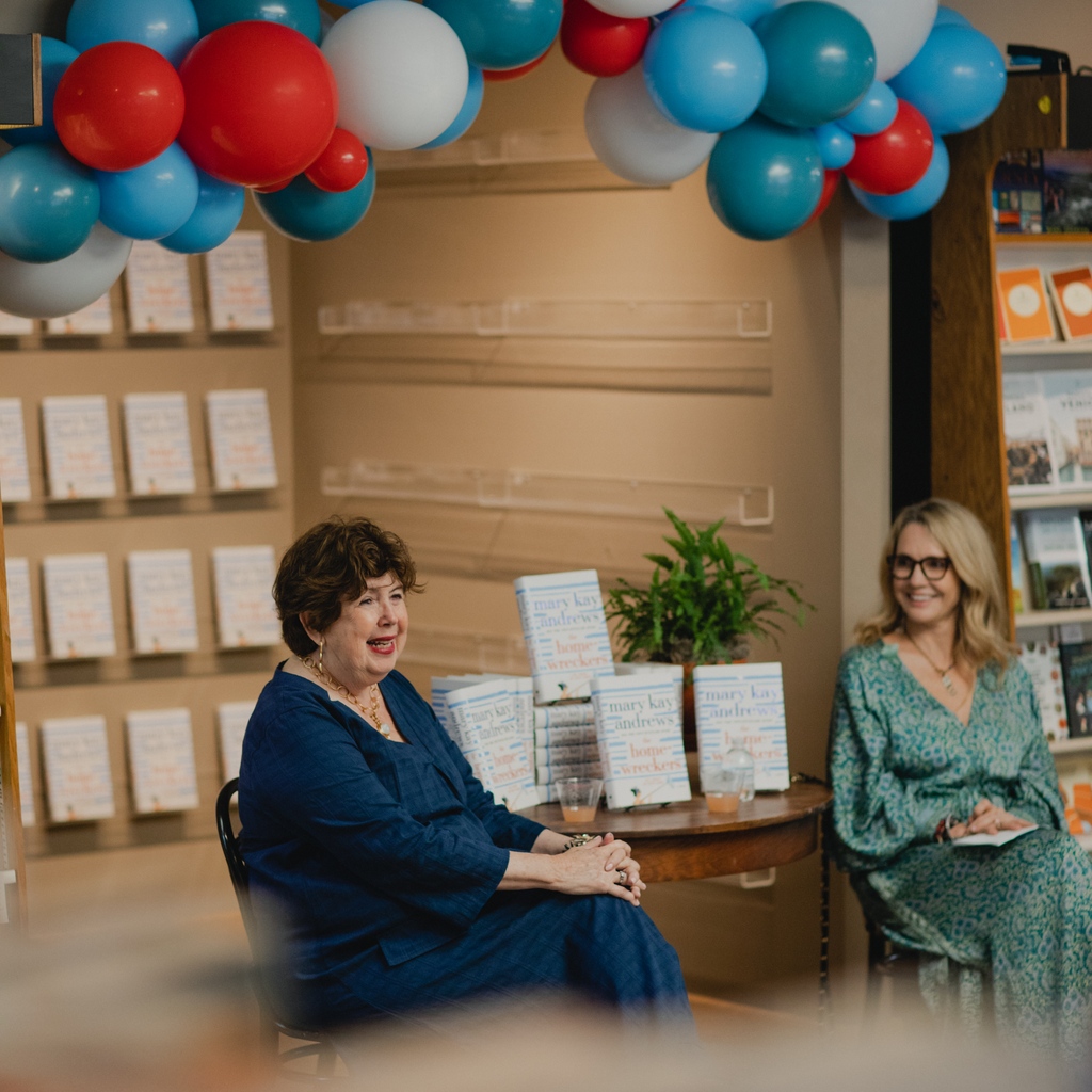 "Amazon won't pour you a Paloma!" - Patti Callahan Henry at last weekend's sold-out event with Mary Kay Andrews