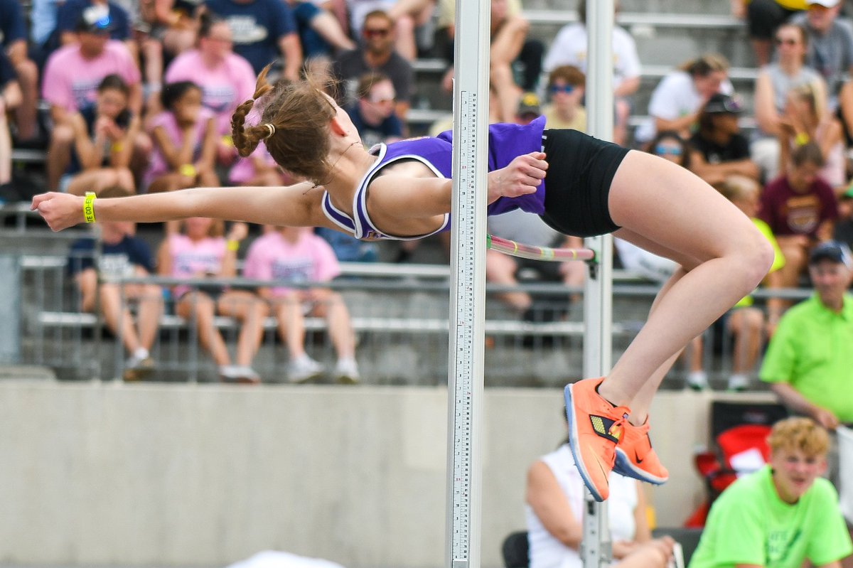 CarieKuehnNews's tweet photo. DeWitt’s Soren Maricle is a state high jump champ

Maricle wins in the 3A jump off after clearing 5-06 #iahstrk https://t.co/HbJRYDOdzO