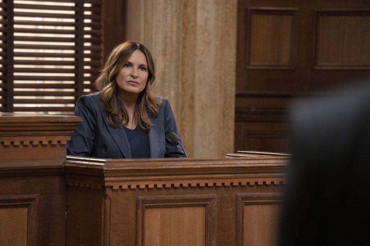 SVUWritersRoom's tweet photo. This rounds on us๐ธ #AFinalCallAtForlinisBar #AFinalCallForSVU23 It all starts tonight @ 9/8c on @nbc ๐ https://t.co/rVNE1VIBo1