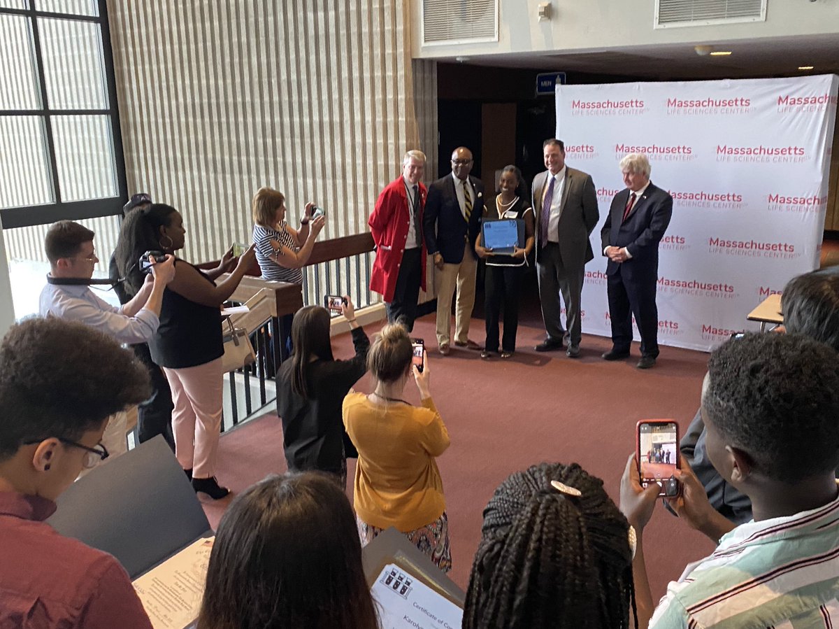 Ryan Mudawar (@ryanmudawar) on Twitter photo Congratulations to this year’s <a href="/MALifeSciences/">Massachusetts Life Sciences Center</a> High School Apprenticeship Challenge <a href="/brockton_high/">Brockton High School</a> cohort! Special thanks to the incredible <a href="/boxerbiotech/">Boxer Biotech</a> teachers and our #internship hosts for partnering with us to provide students with this extraordinary opportunity. Congratulations to this year’s <a href="/MALifeSciences/">Massachusetts Life Sciences Center</a> High School Apprenticeship Challenge <a href="/brockton_high/">Brockton High School</a> cohort! Special thanks to the incredible <a href="/boxerbiotech/">Boxer Biotech</a> teachers and our #internship hosts for partnering with us to provide students with this extraordinary opportunity.