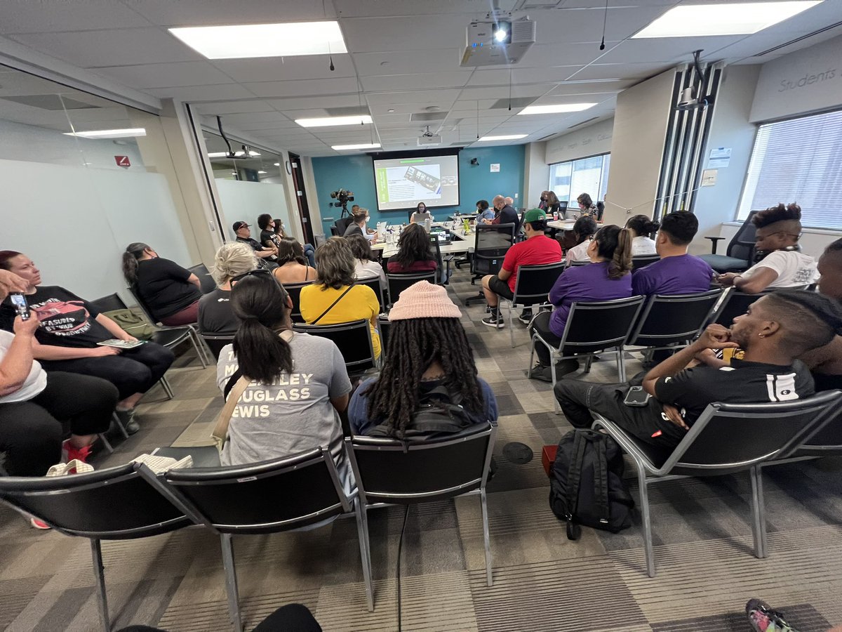 _timhernandez's tweet photo. They have also turned away other teachers, students, press members, and community members attending the meeting tonight saying there “is no space.” This is the room. 

They are also denying people because there is no overflow room tonight because of “staffing.” https://t.co/CXzBBAWNhH