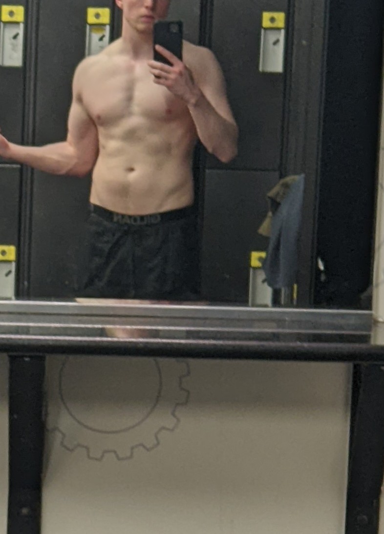 Darren Long (@darrenzio906) on Twitter photo 