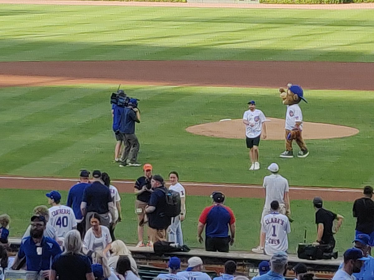 I'm at Wrigley Field again to see <a href="/SpencerOwen/">Spencer</a>  and <a href="/LewisPreston/">LP</a> again! So wonderful they made their way to my part of the world and represent my favorite baseball team! Up the Tags! <a href="/hashtagutd/">Hashtag United</a>