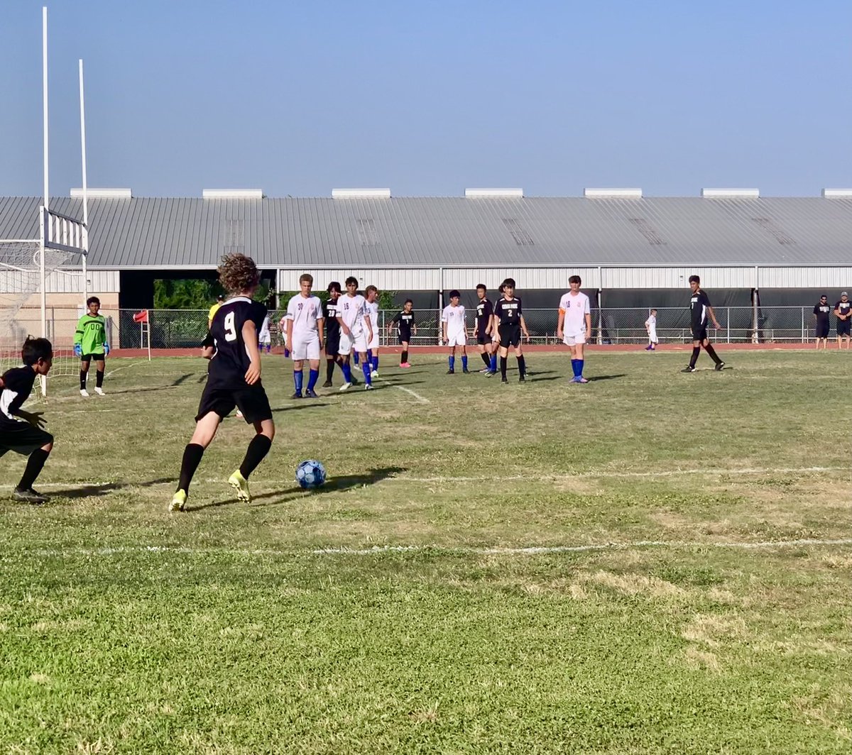 amanda_langseth's tweet photo. With 5 days of school left, &amp; 95 degree temps outside, both of these soccer teams played their hearts out and their teamwork &amp; sportsmanship was FIERCE! We can’t ask for more than that from our kiddos!  Great job tonight guys!  👏🏼⚽️ @CPMSathletics https://t.co/KKBG7Jq9bH